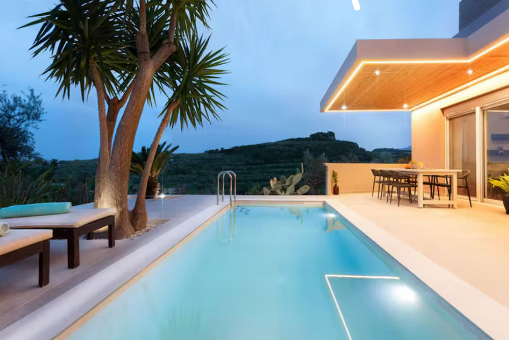 Olive Garden - Private Heated Pool preview