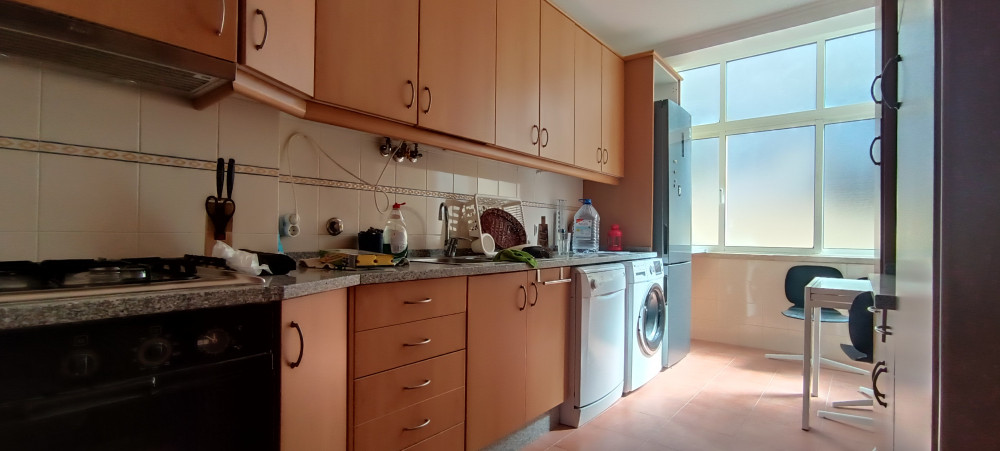 Central Lisbon 3 bedroom Office&Gym preview