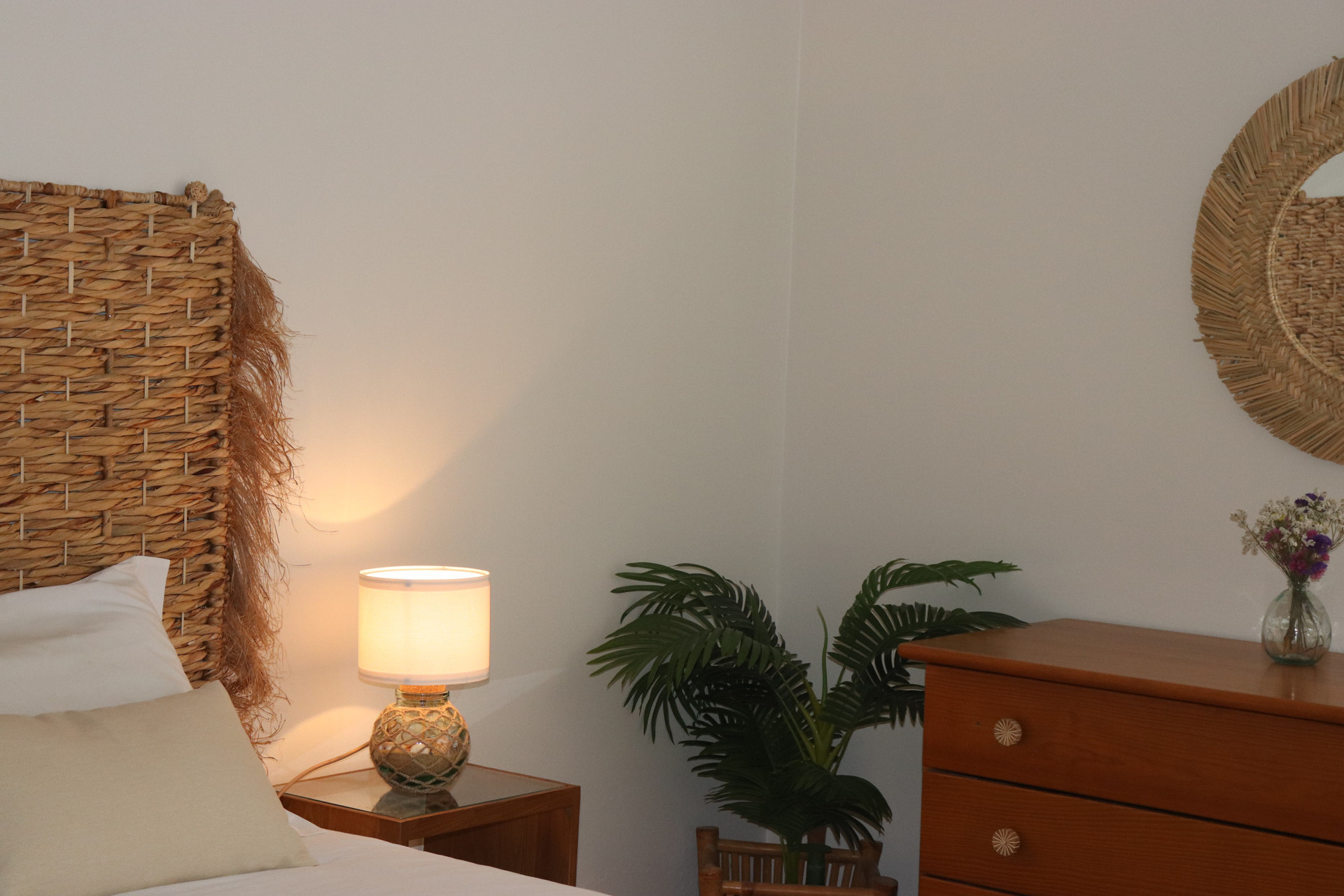 vibrant room accommodation in Porto Santo