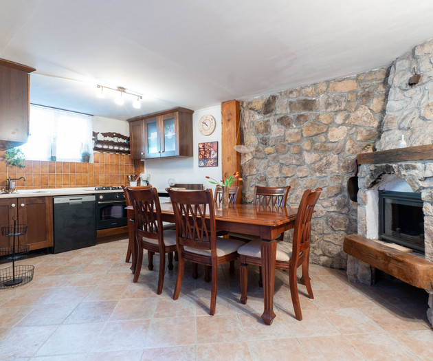 villa,home or just quiet privacy. its on you!