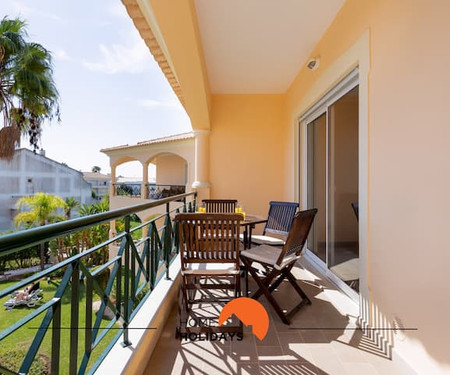 #130 Sunny Balcony, Ac w/ Pool View - Apartments for Rent in Quarteira, Faro,