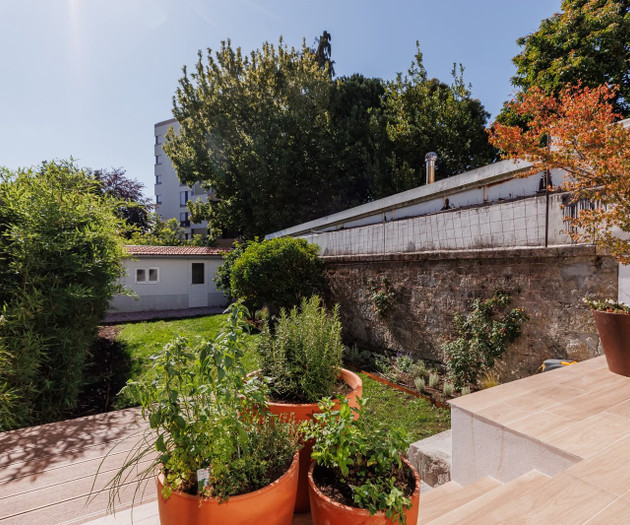 Golden Hour | Luxury T4 for Families & Groups