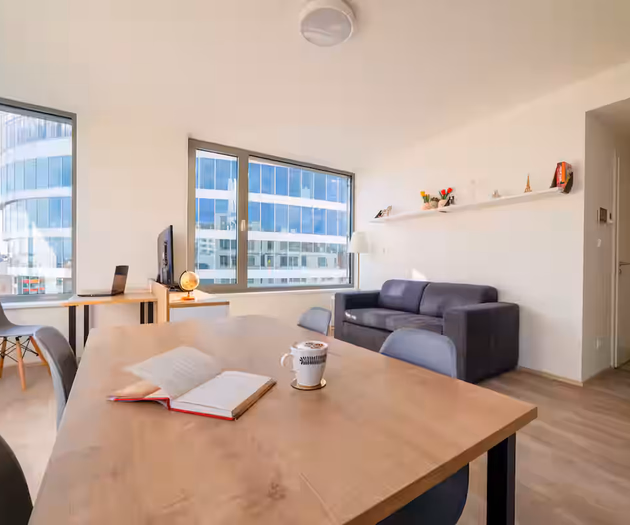 MyMozart City Center Residence: Sapphire Sky Suite