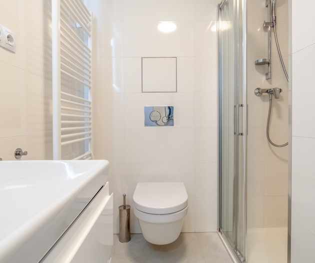 The Elegant White Suite in SmichovCity Residence