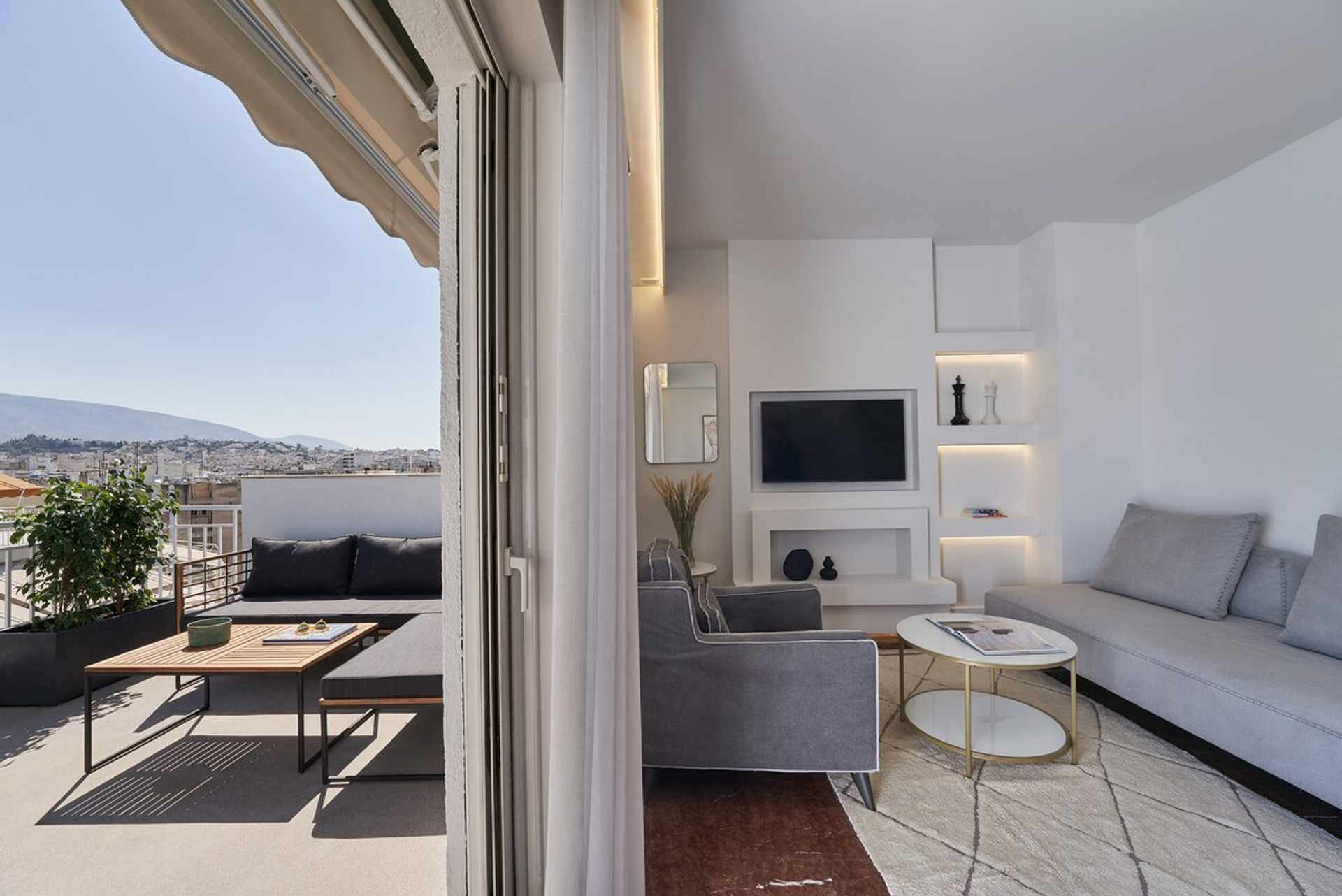 The balcony and the living room
