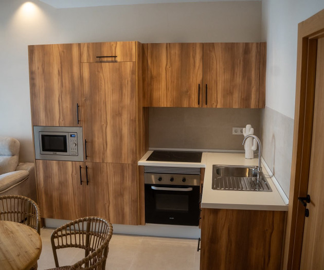 Compact kitchen with appliances