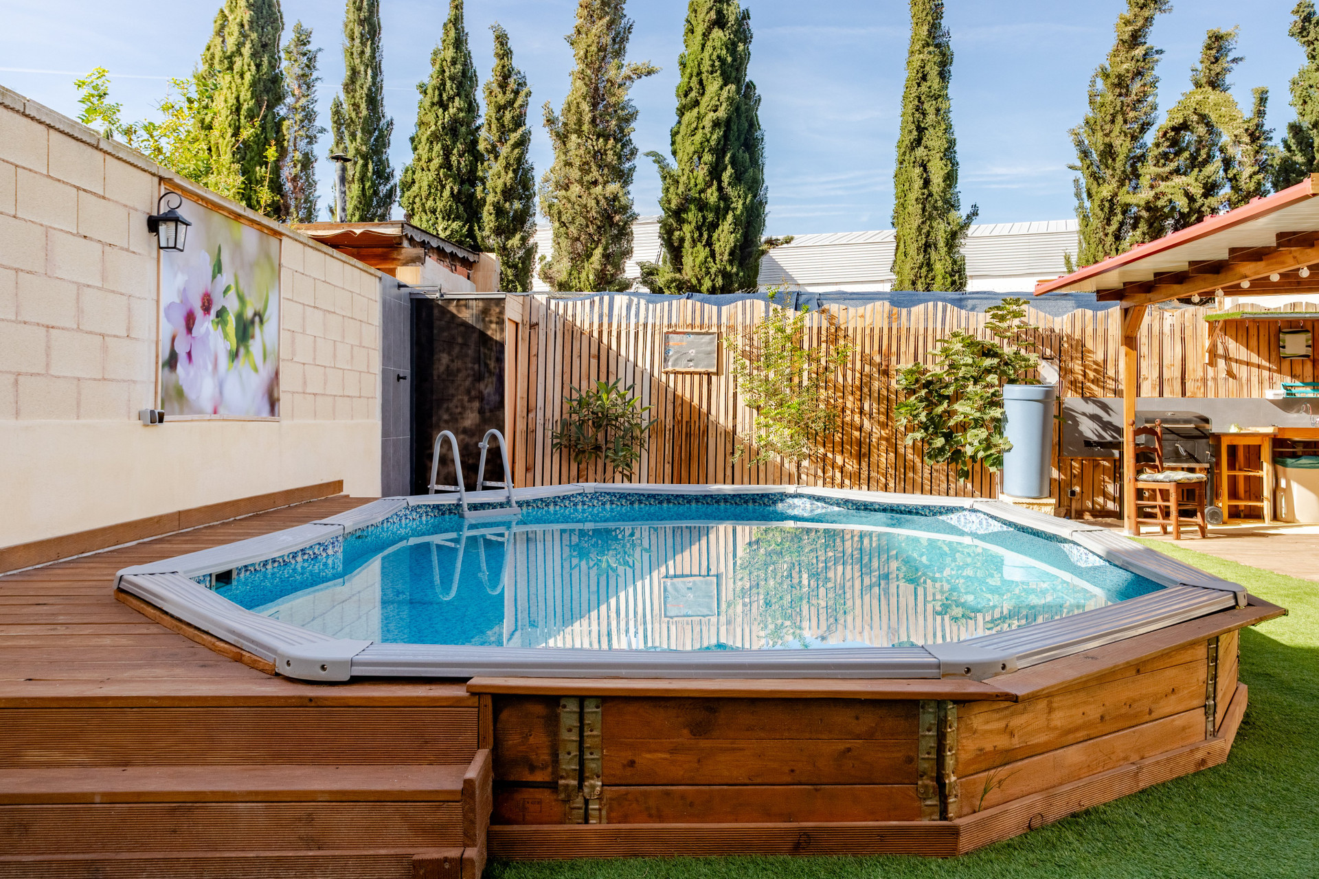 Above-ground pool in garden