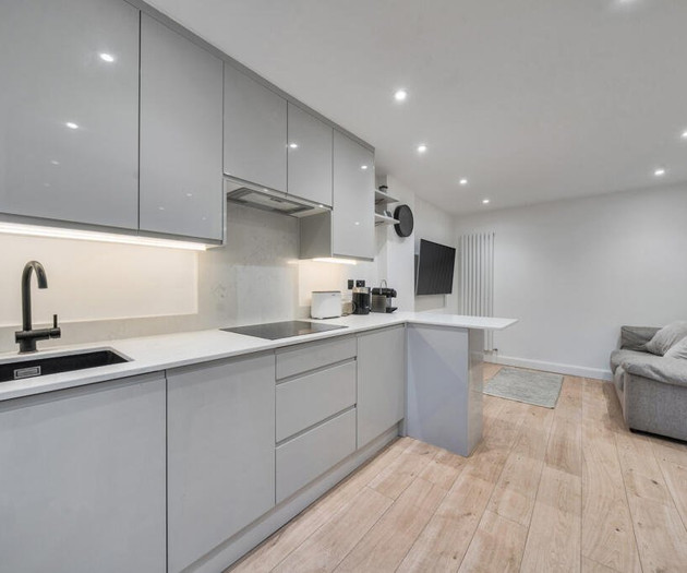 Beautiful 2 bed flat in Central London.