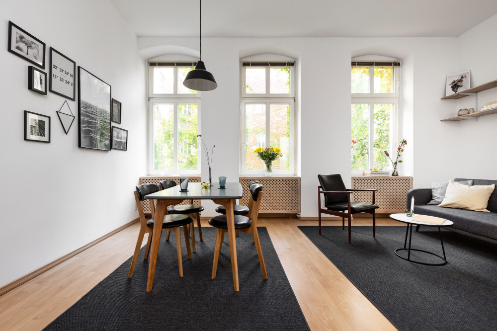[NEW] A Minimalist Monochrome Apartment in Berlin preview