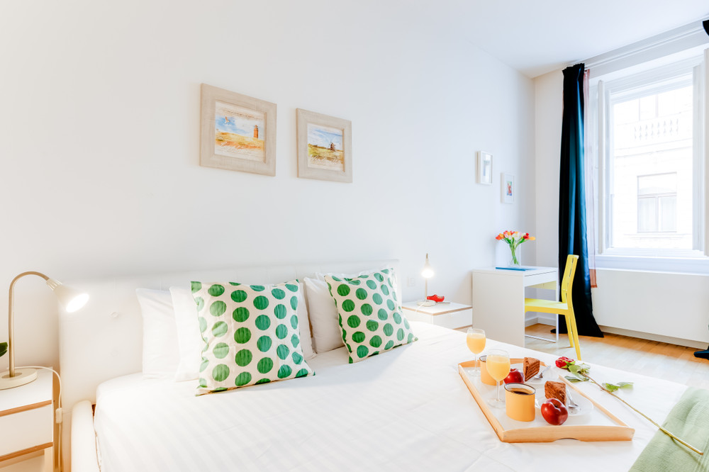 Quaint Complete Apartment in City Center preview