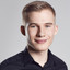 Lukas L.