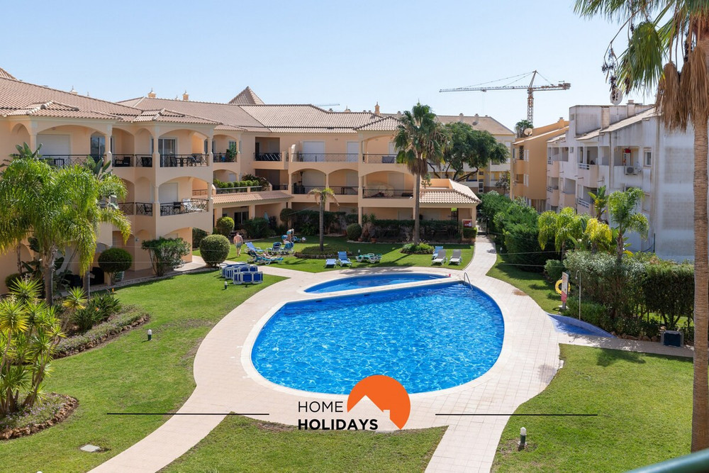 #130 Praia Village by Home Holidays preview