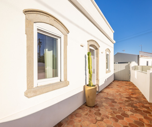 Terracota - A Slow Home for Longer Stays