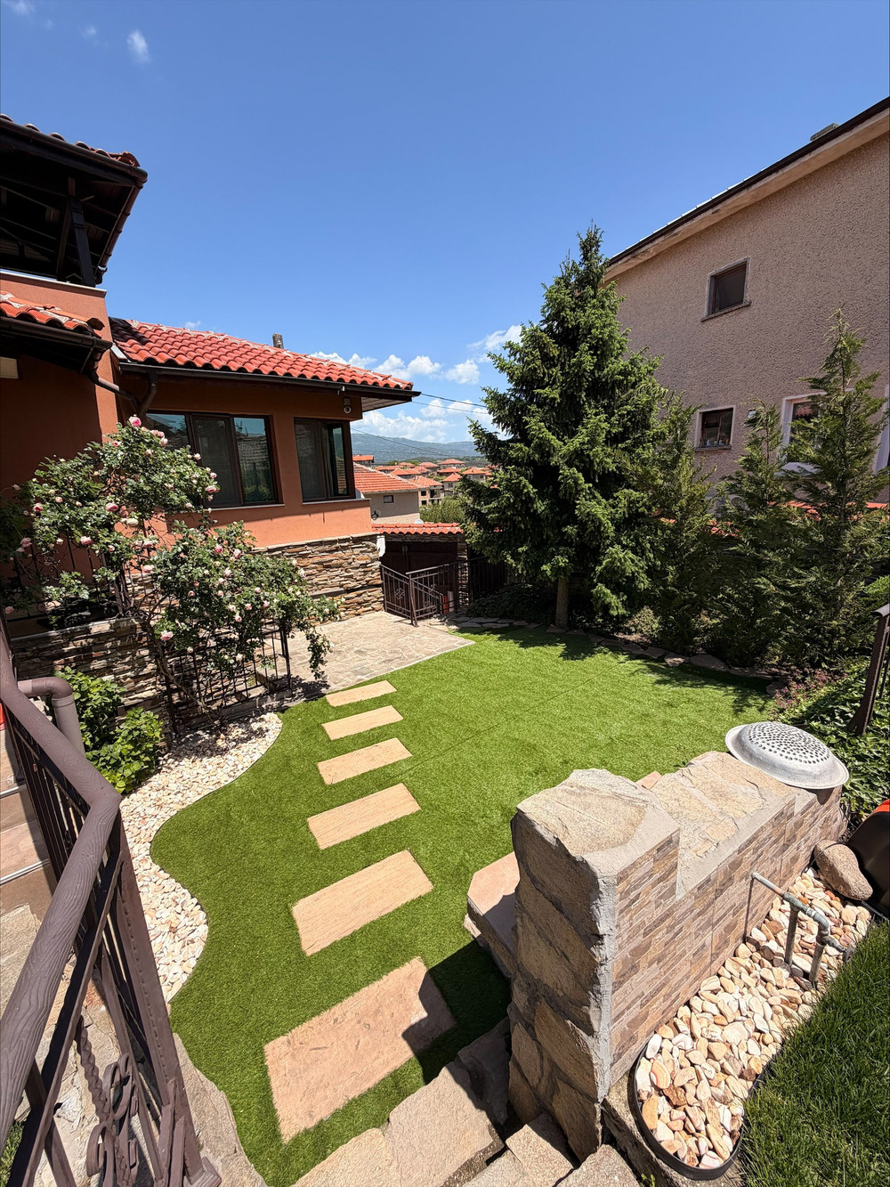 Luxury Remote-Work Residence | 4 Bedrooms | Sauna preview