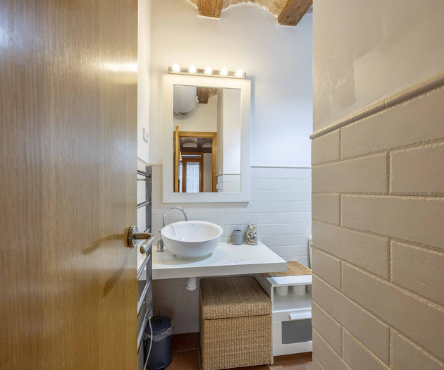 One-Bedroom Apartment in the Historic Center