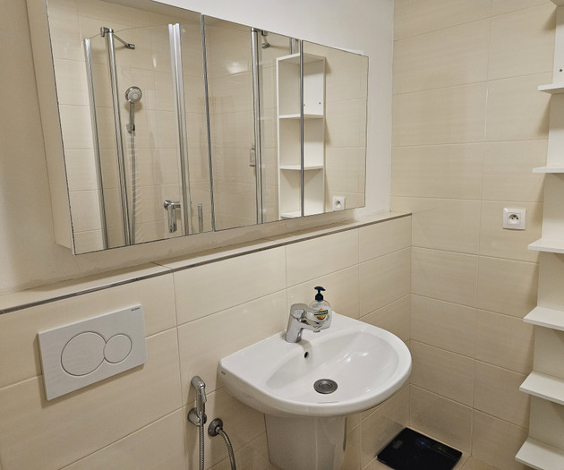 1kk 52m2 u metra Anděl Praha 5