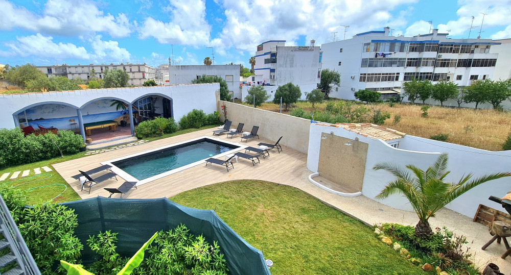 Lovely apartment with pool and gym in Olhao