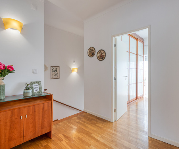Quarto em Moradia T3