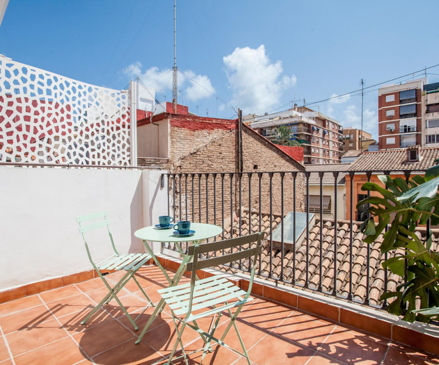 Cozy Duplex & Terrace ·El Cabanyal· Monthly Rental