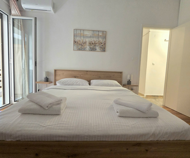 Central Athens 2BR near metro & universities