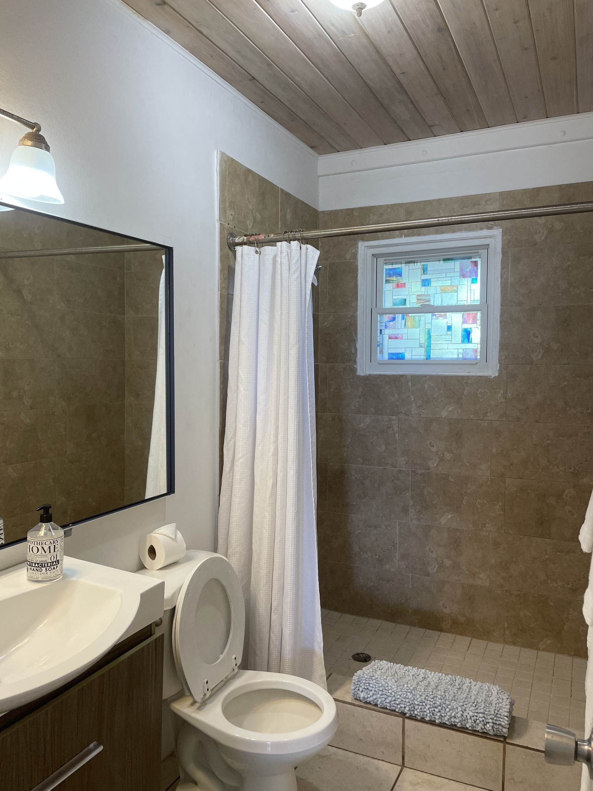 Bathroom with shower curtain