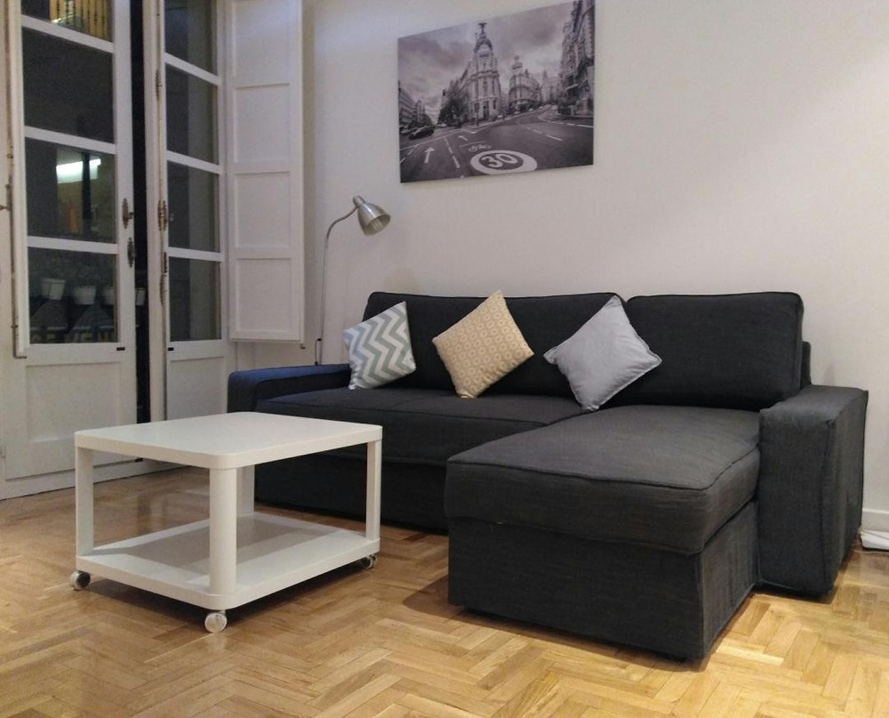 Comfortable apartment in Cortes/Barrio Letras preview