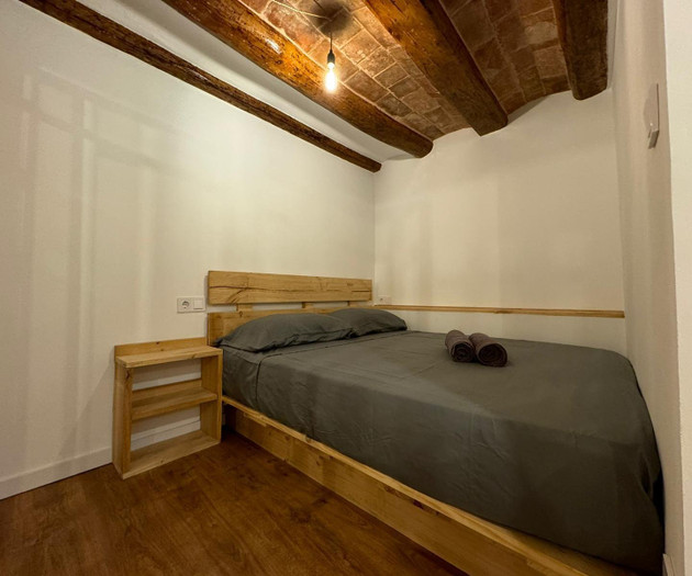 Estudio amueblado en El Raval, céntrico