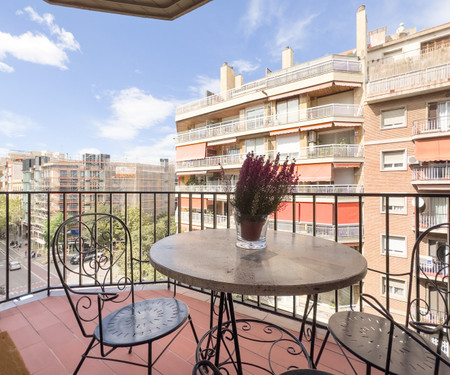 Central and nice apartment in Barcelona