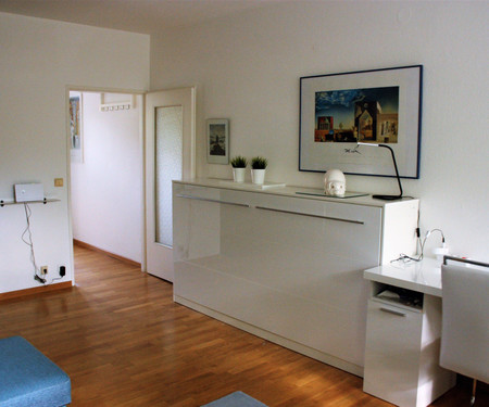 One-bedroom apartment with balcony, Steglitz