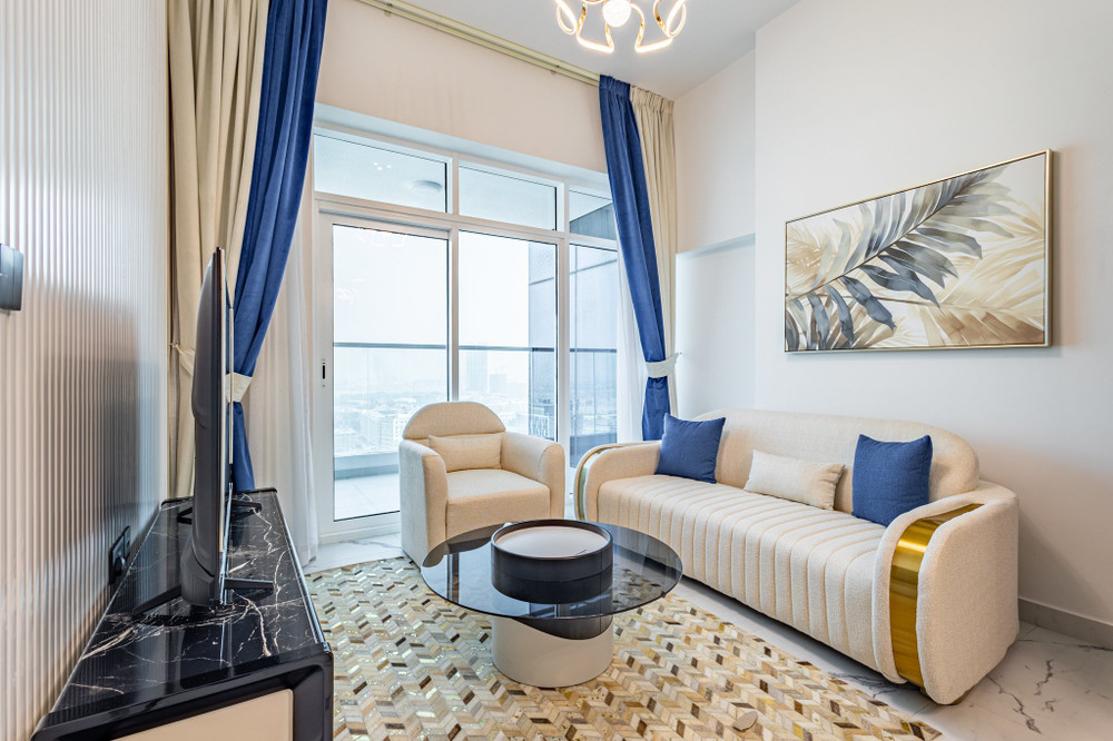 Near Miracle Garden | 1BR, Pool+Gym, Balcony Arjan preview