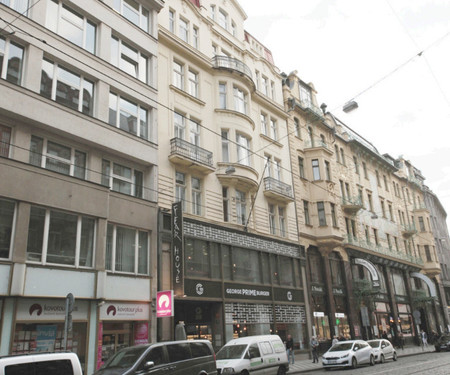 Quiet 2 room flat by the iconic Lucerna building