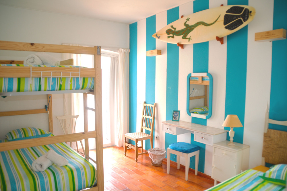 Blue Room preview