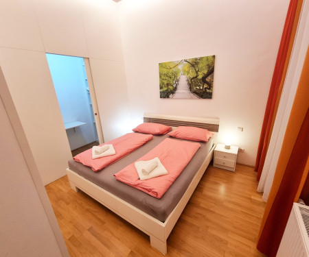 Design Two-Bedroom Apt. - GAL Apartments Vienna***