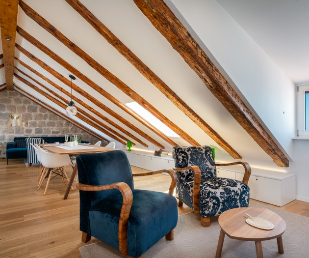 “Stylish 2 BR Retreat on Split’s Seaside Riva“