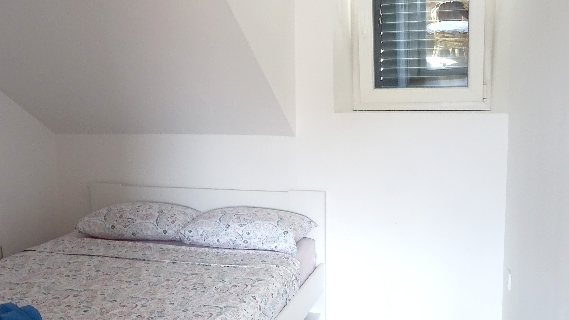 Double bed