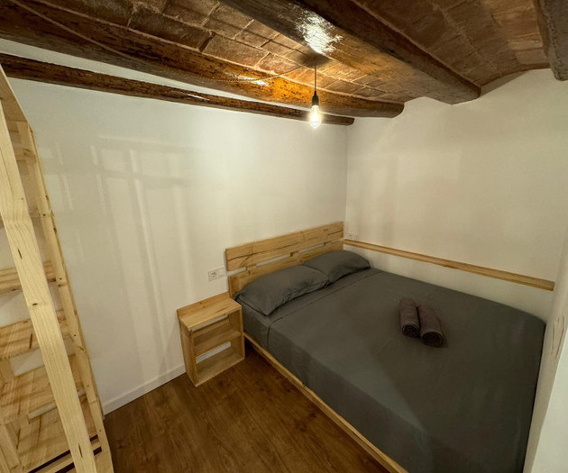 Estudio amueblado en El Raval, céntrico