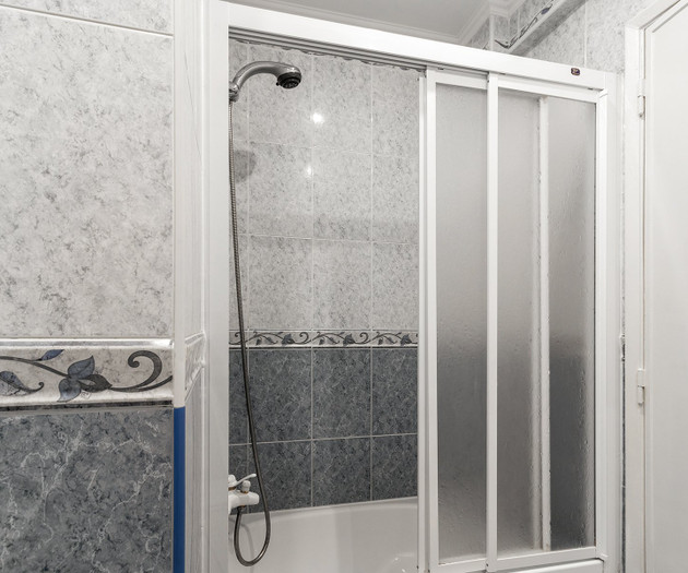 Private room for male only near FMH Faculty