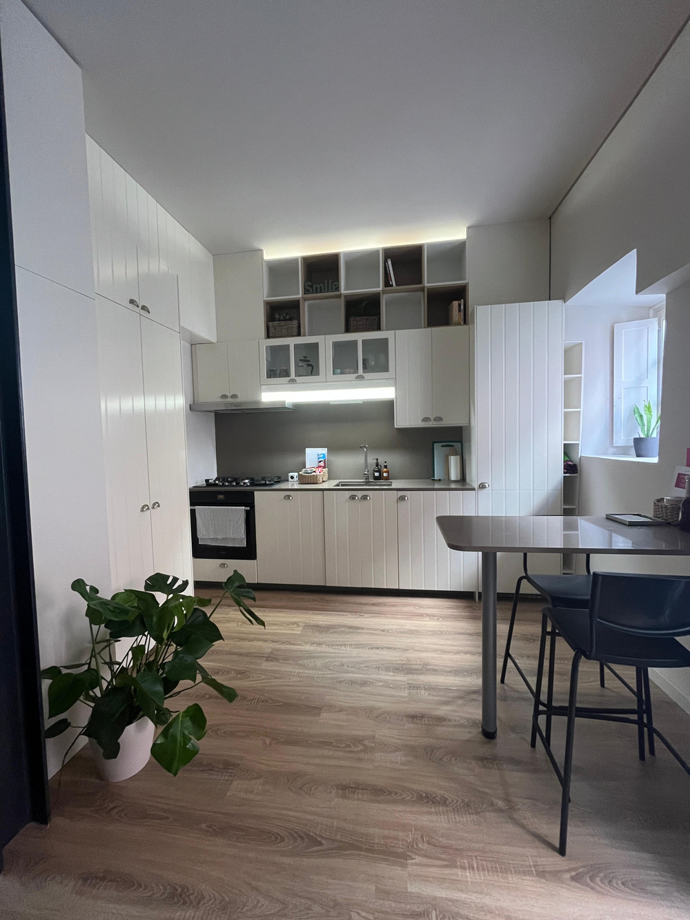 Charming studio inside Lisbon’s castle walls preview