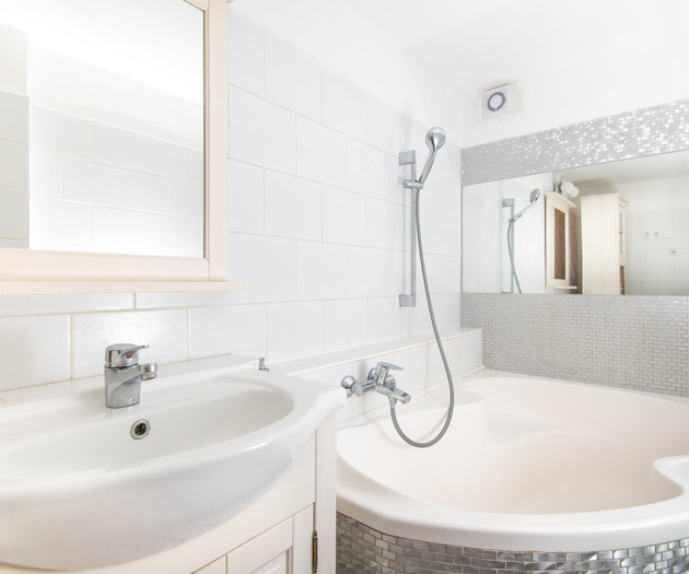 Chic Soho Apartment near Opera