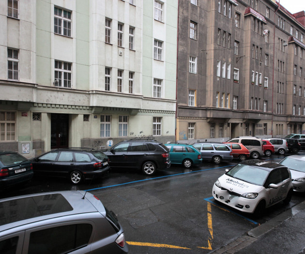 Renovated apartment 1+1 in Letná district