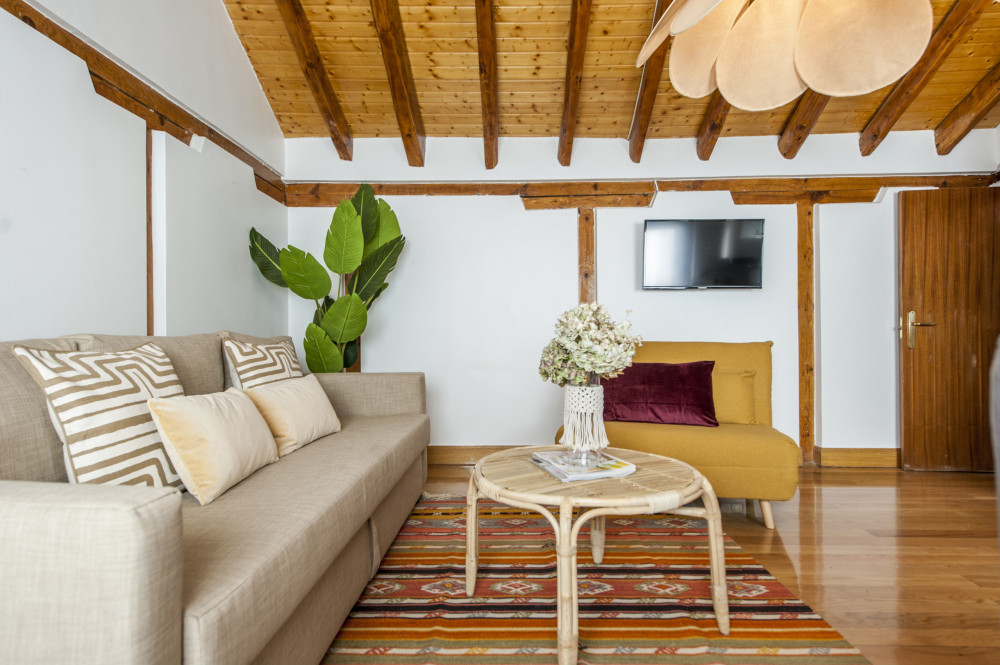 Atico Quevedo-Cozy apartment in Chamberi