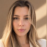 Emily K. bérbeadó avatárja