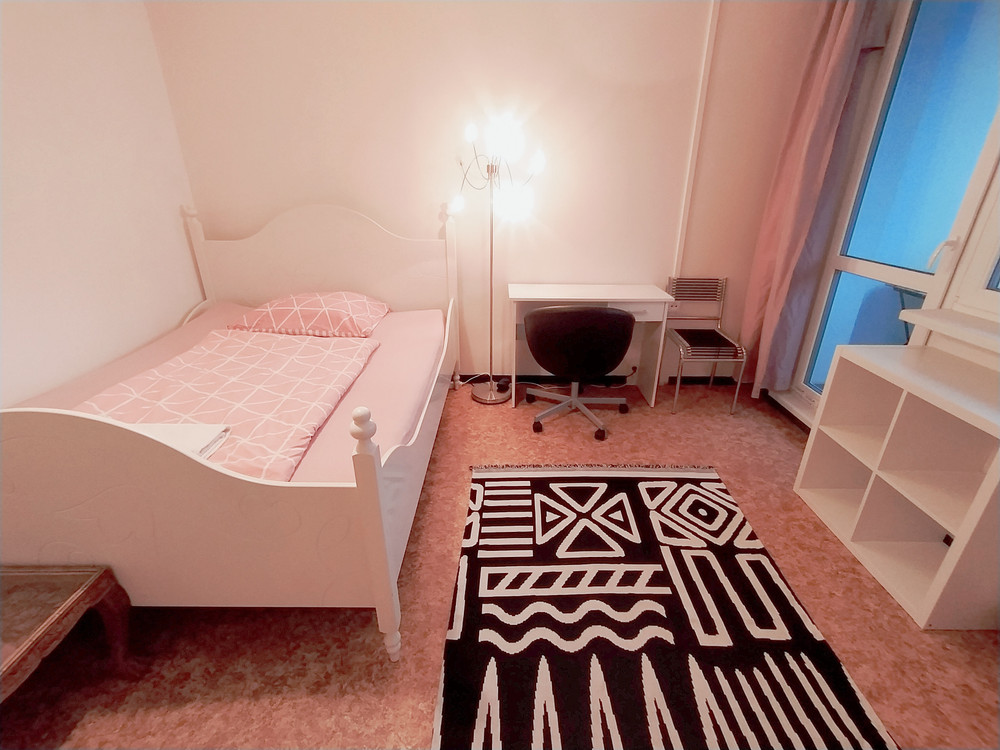 Room with balcony preview