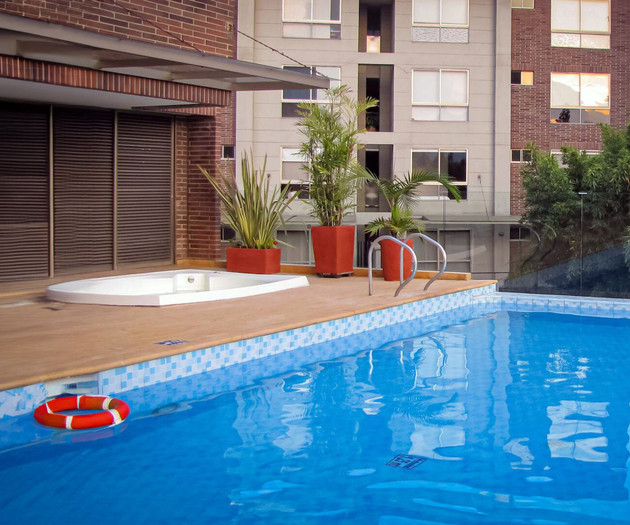 Premium Executive Apartment with Hotel Services In