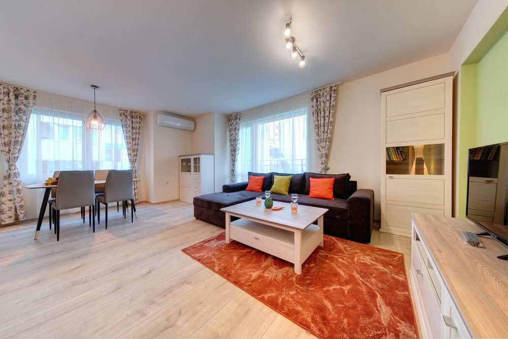 Flora - Beautiful *NEW* Apartment to the Beach preview