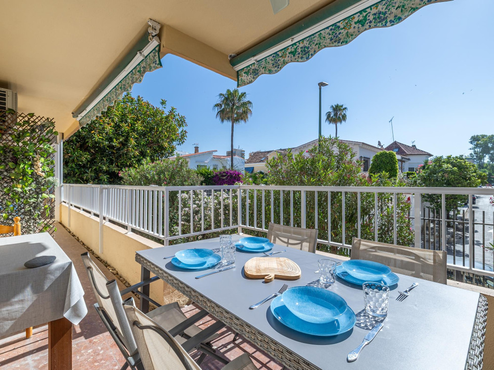H2Malaga Pedregalejo Terrace 150 mts from beach preview