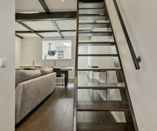 Historical, beautifully furnished 3-bedrooms house