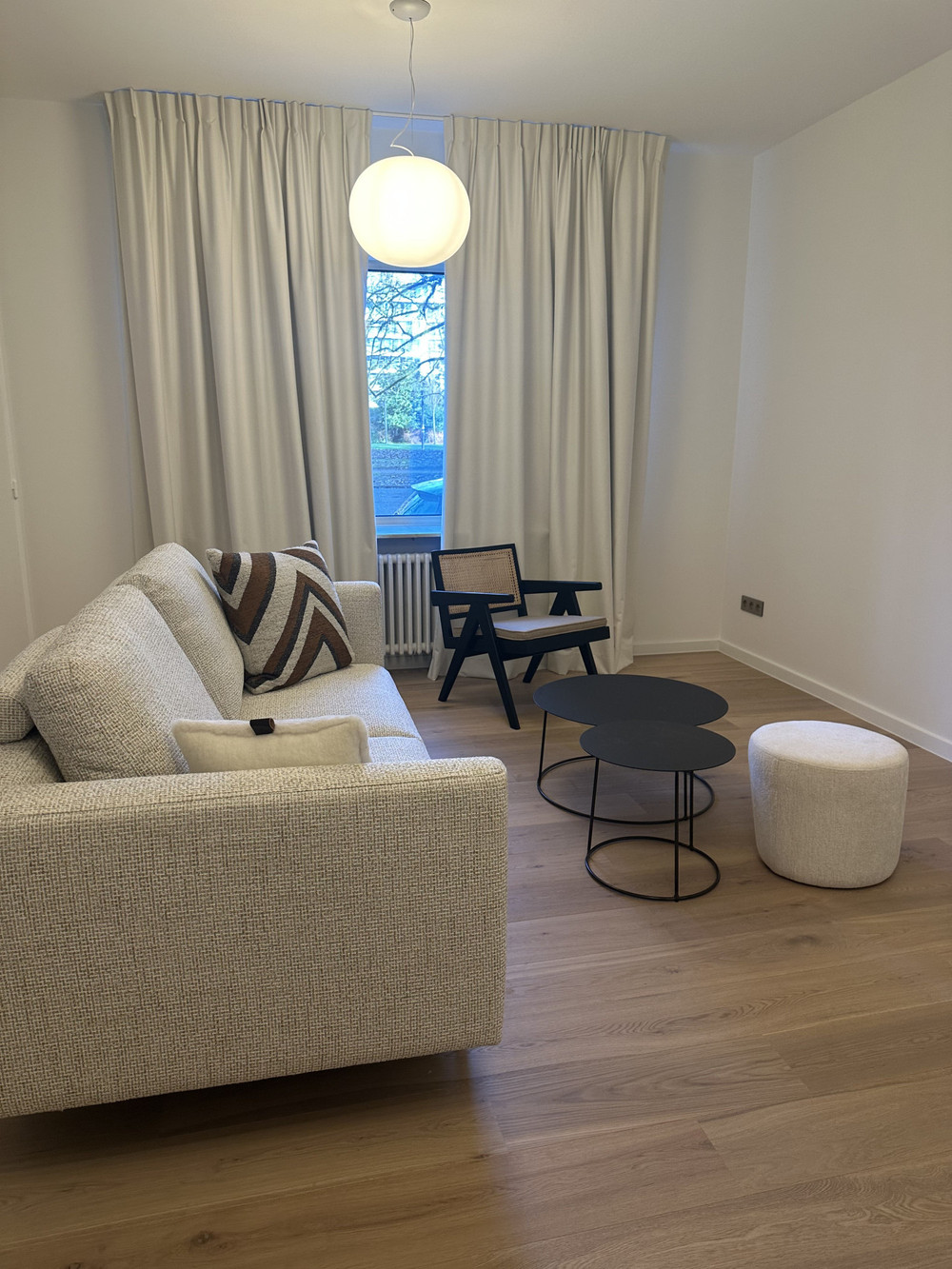 Central located beautiful  1- bedroom flat. preview