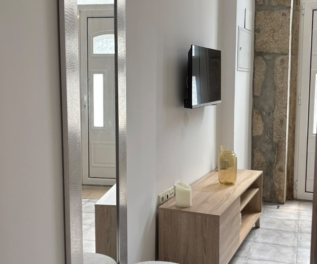 Porto Dinis House
