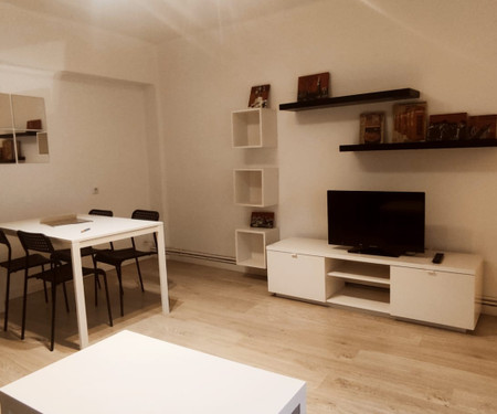 Apartamento para arrendar  - Salamanca